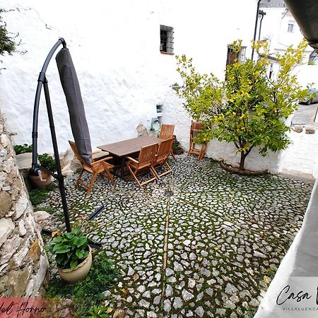 Conjunto Rural Casa Victoria Guest House Villaluenga Del Rosario Bagian luar foto