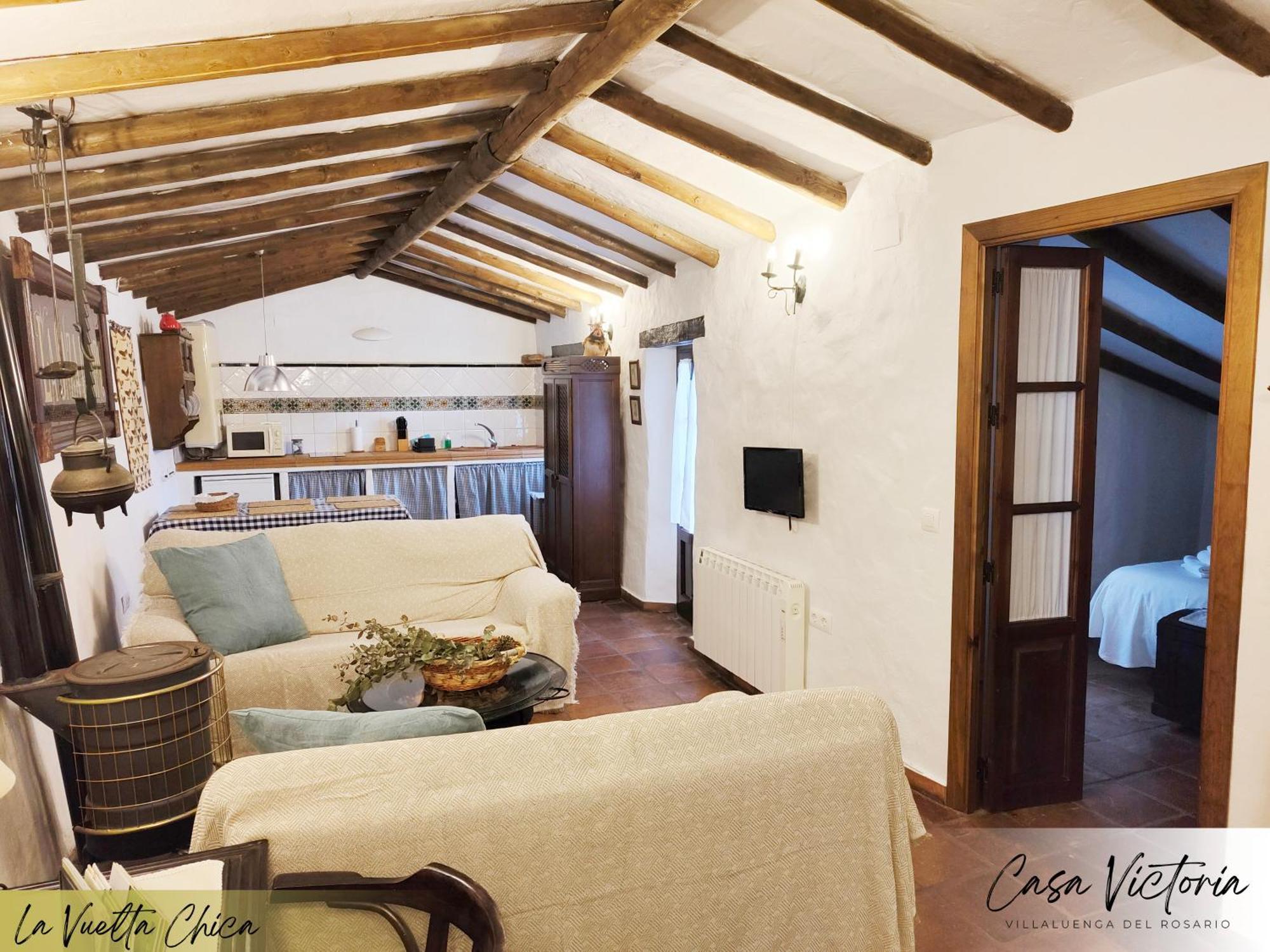 Conjunto Rural Casa Victoria Guest House Villaluenga Del Rosario Bagian luar foto