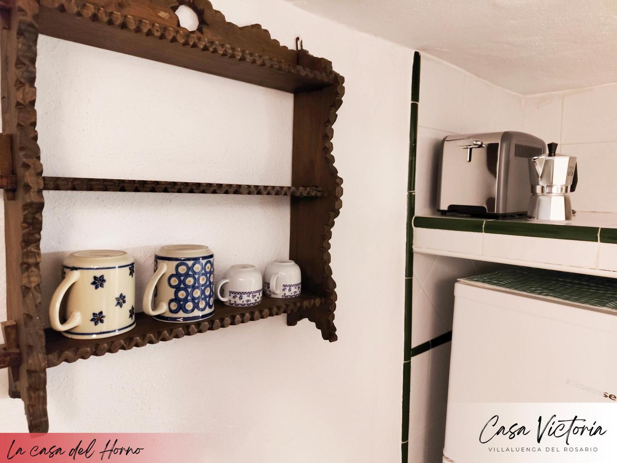 Conjunto Rural Casa Victoria Guest House Villaluenga Del Rosario Bagian luar foto
