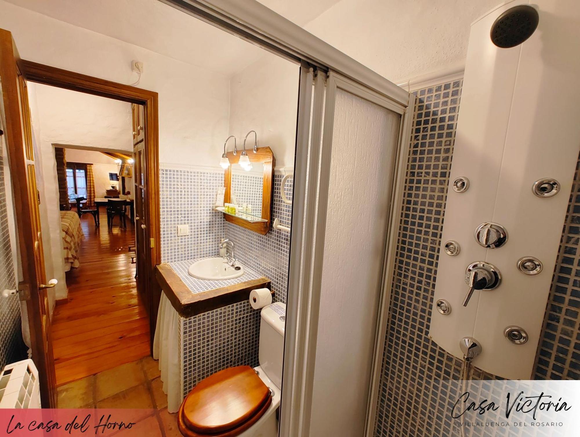 Conjunto Rural Casa Victoria Guest House Villaluenga Del Rosario Bagian luar foto