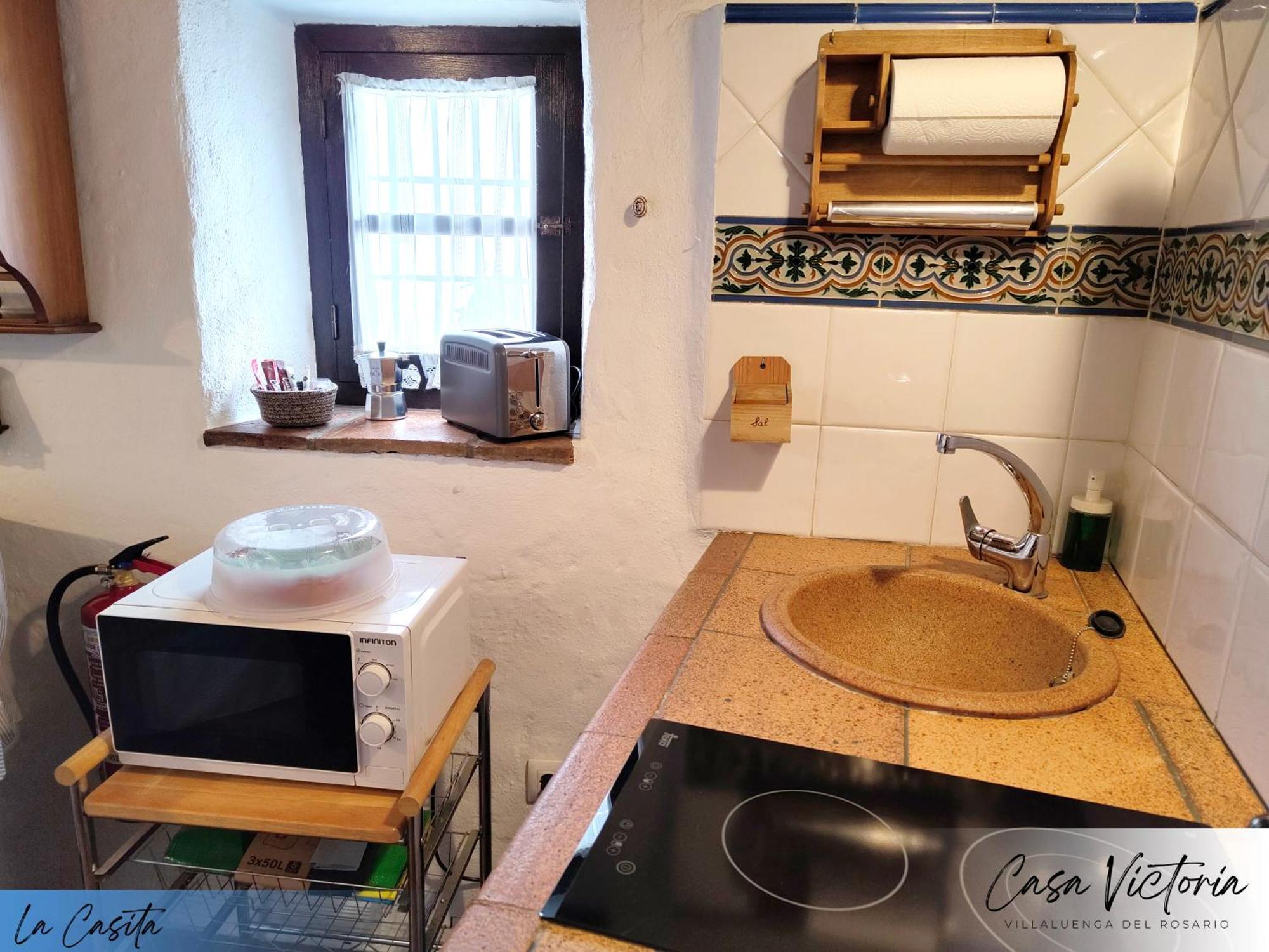 Conjunto Rural Casa Victoria Guest House Villaluenga Del Rosario Bagian luar foto