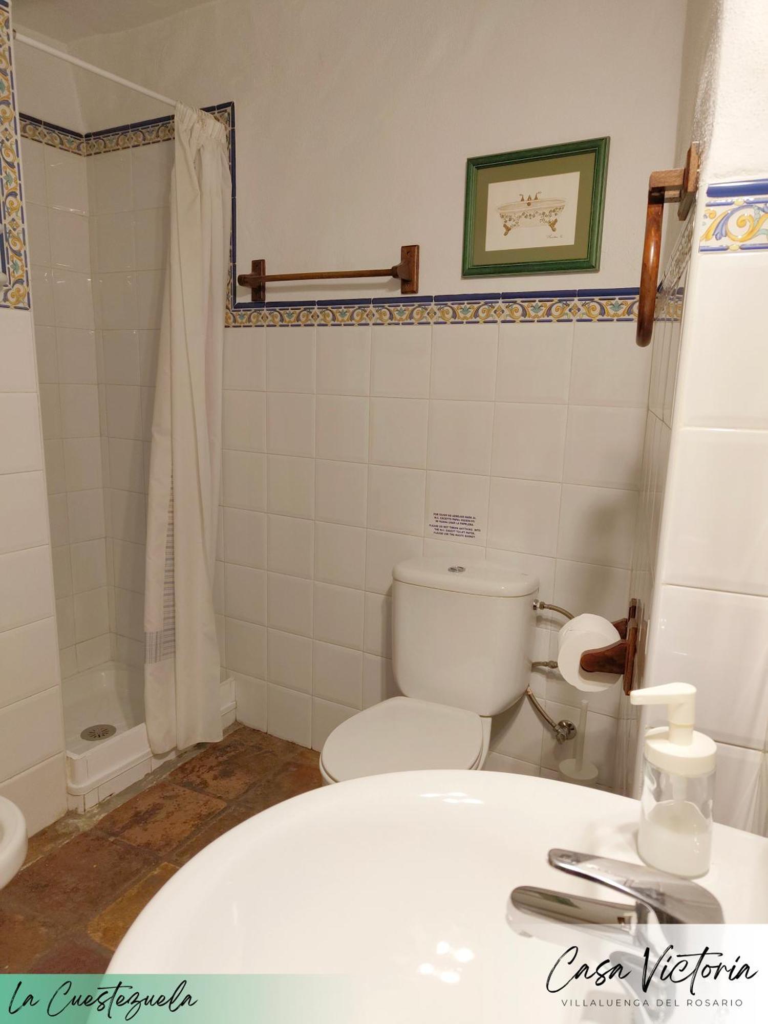 Conjunto Rural Casa Victoria Guest House Villaluenga Del Rosario Bagian luar foto